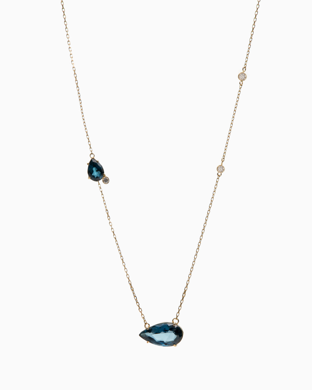 COLAR ABISSAL COM TOPÁZIO LONDON  E DIAMANTES