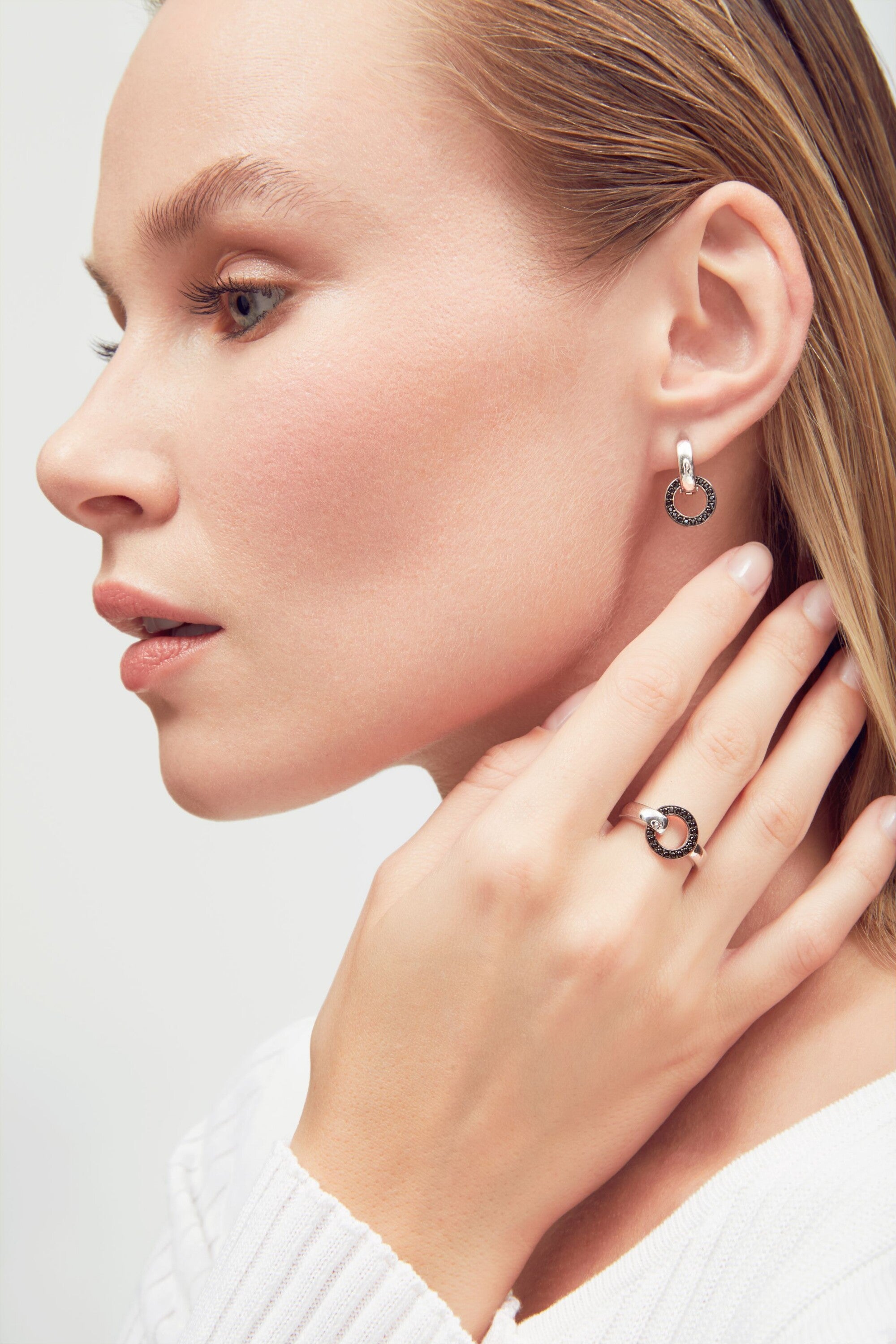 ANEL OCÉAN COM TOPÁZIO LONDON  E DIAMANTES